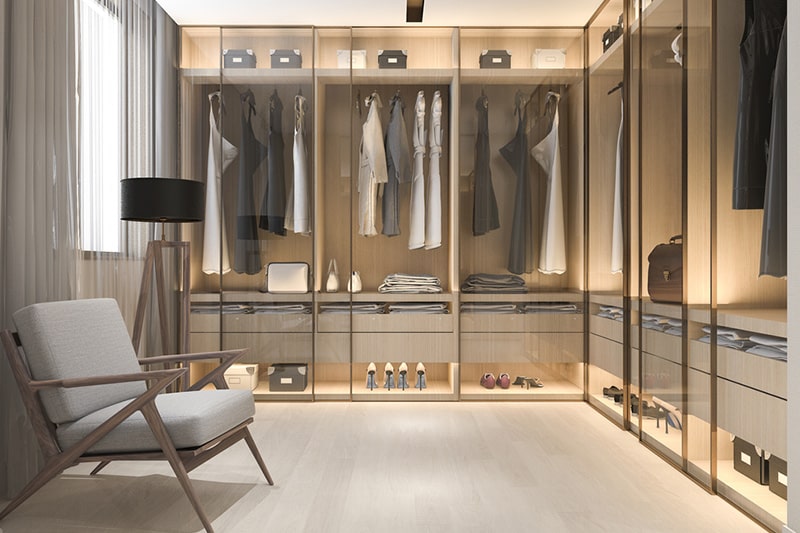 L shaped modular wardrobes afford plenty of space and storage