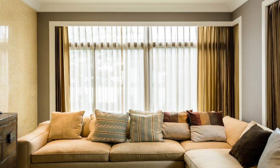 Beautiful modern curtains for living room